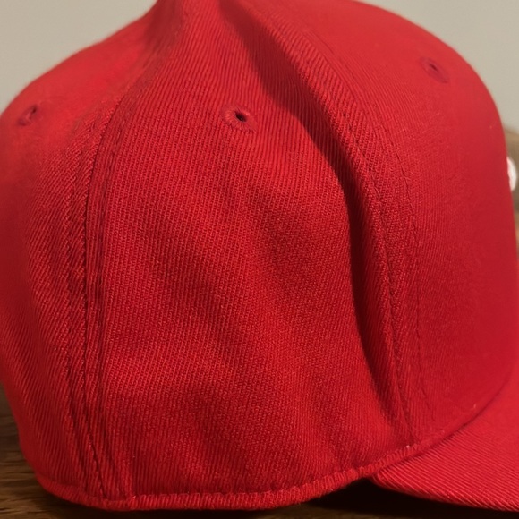 TB12 Fitted Wool Hat - Picture 4 of 5